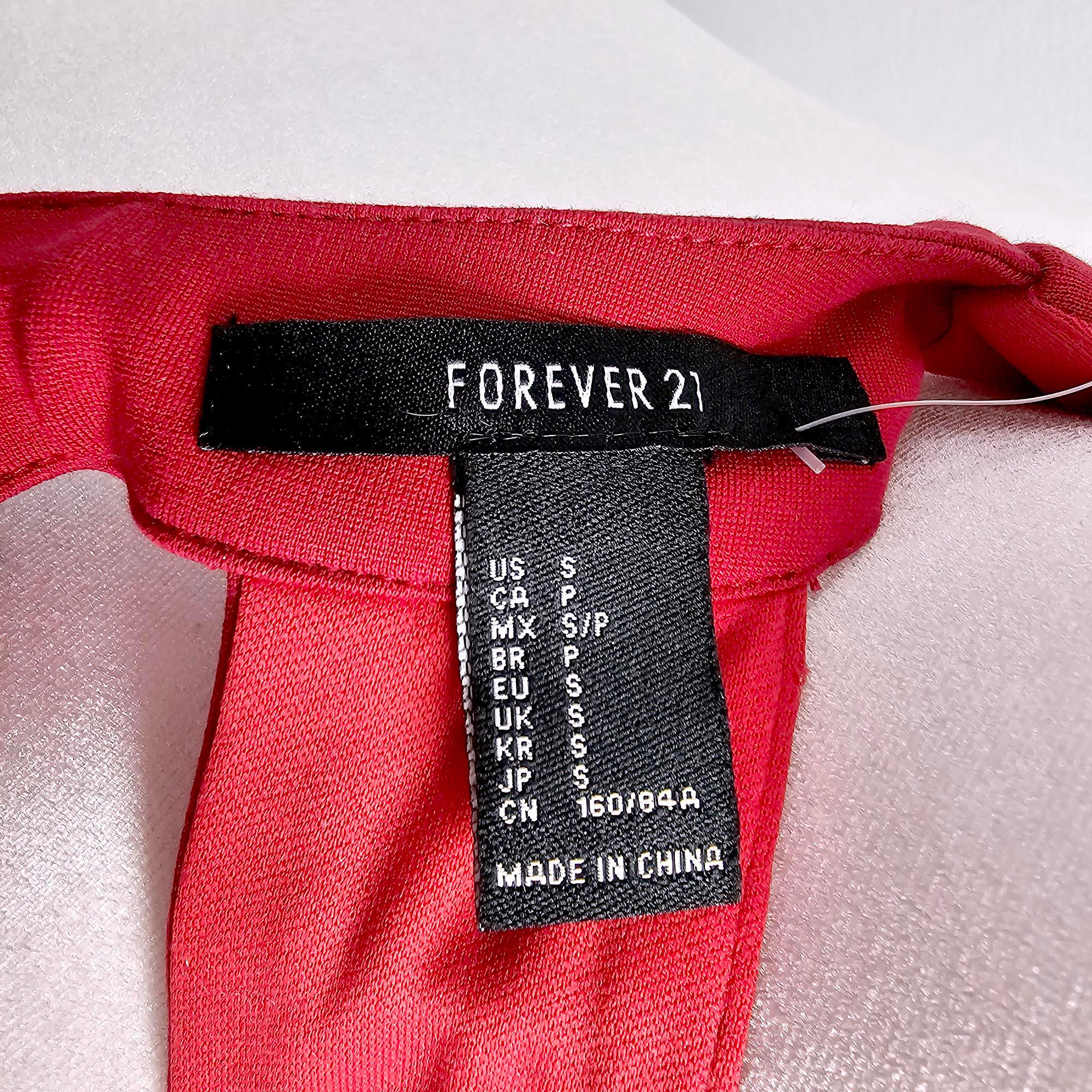 Preloved: Red V-Neck Short Dress - Image 6