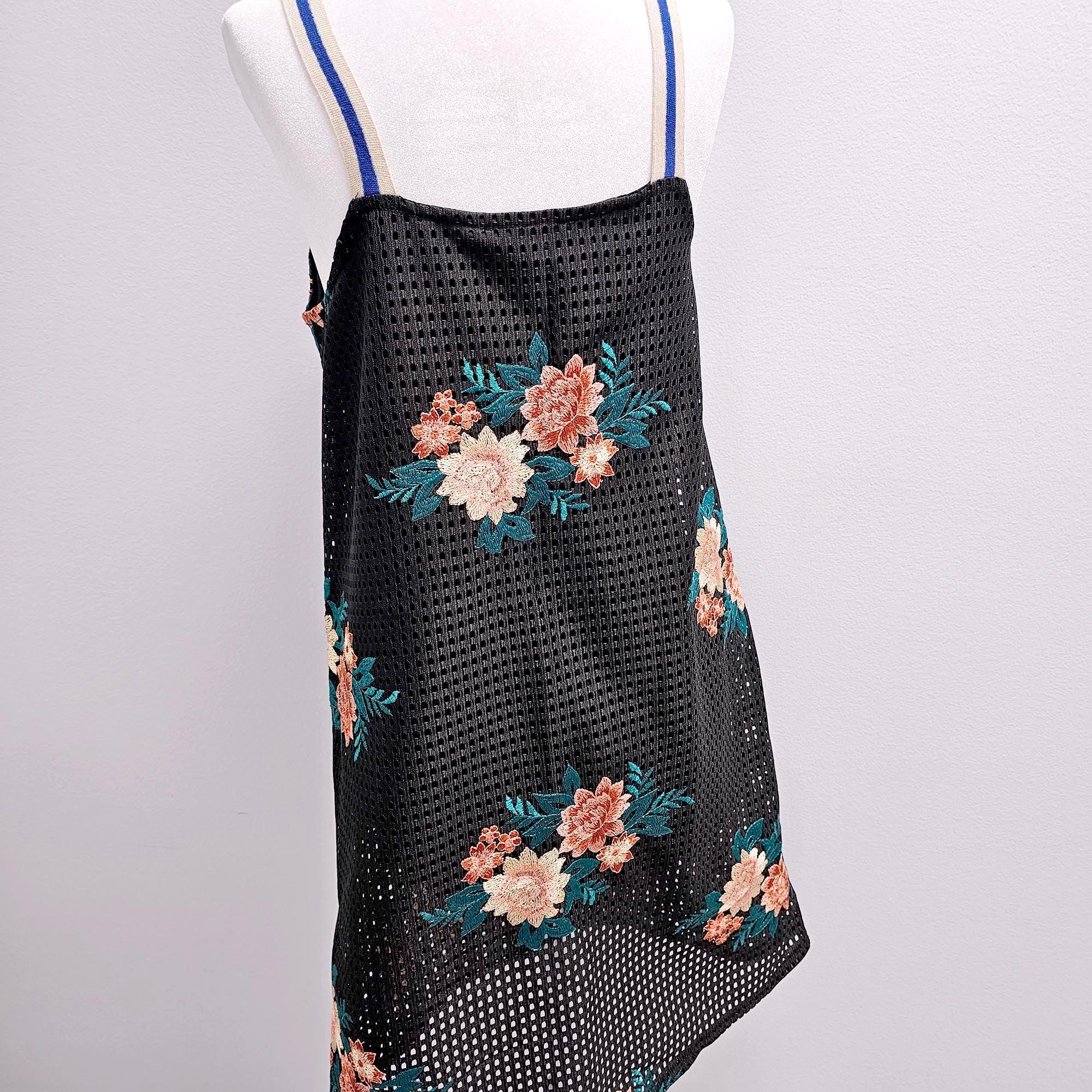 Preloved: Vintage Meets Cool Vacation Dress - Image 3